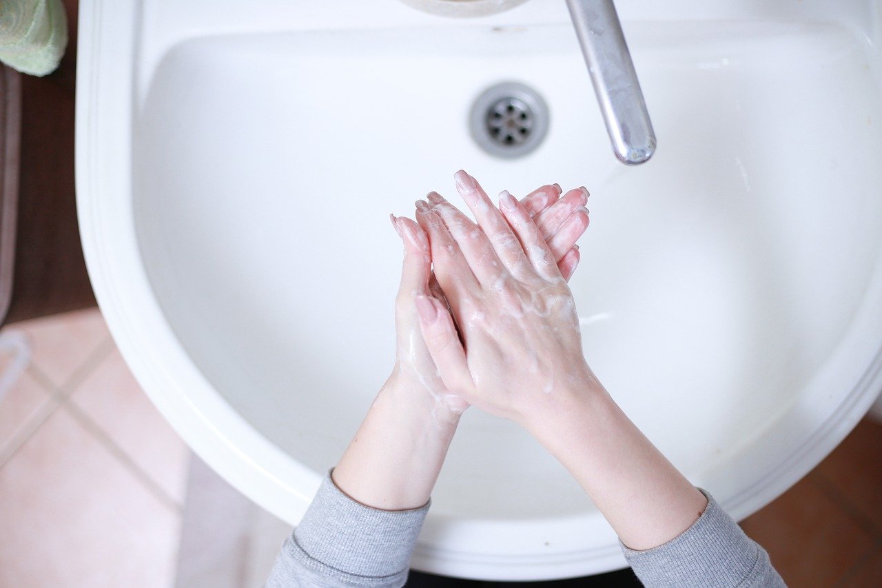 Perché asciugare le mani è importante
