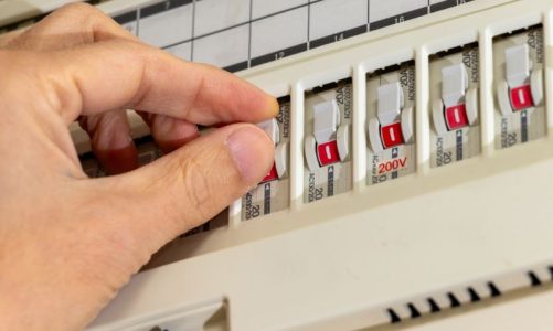 Come scegliere l’interruttore differenziale giusto per casa
